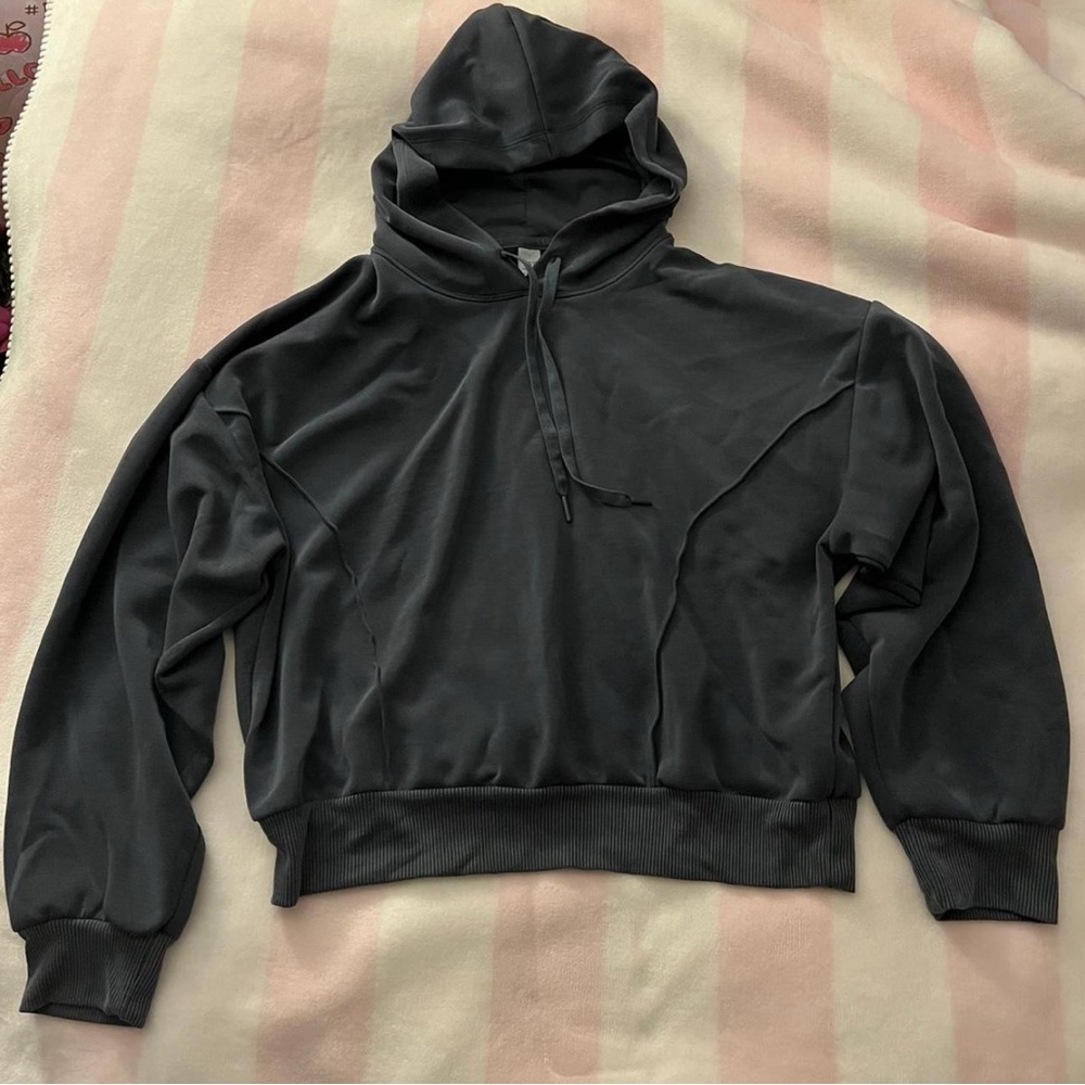 VSX Featherweight Knit Hoodie. - Picture 2 of 4